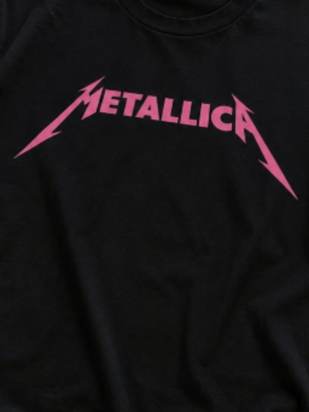 Metallica M72 World Tour 2026 Pink Scary Guy Graphic T-shirt Unisex - Picture 2 of 2
